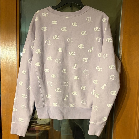 Champion Women's lilac sweatshirt (pls read the whole description) - Picture 5 of 5
